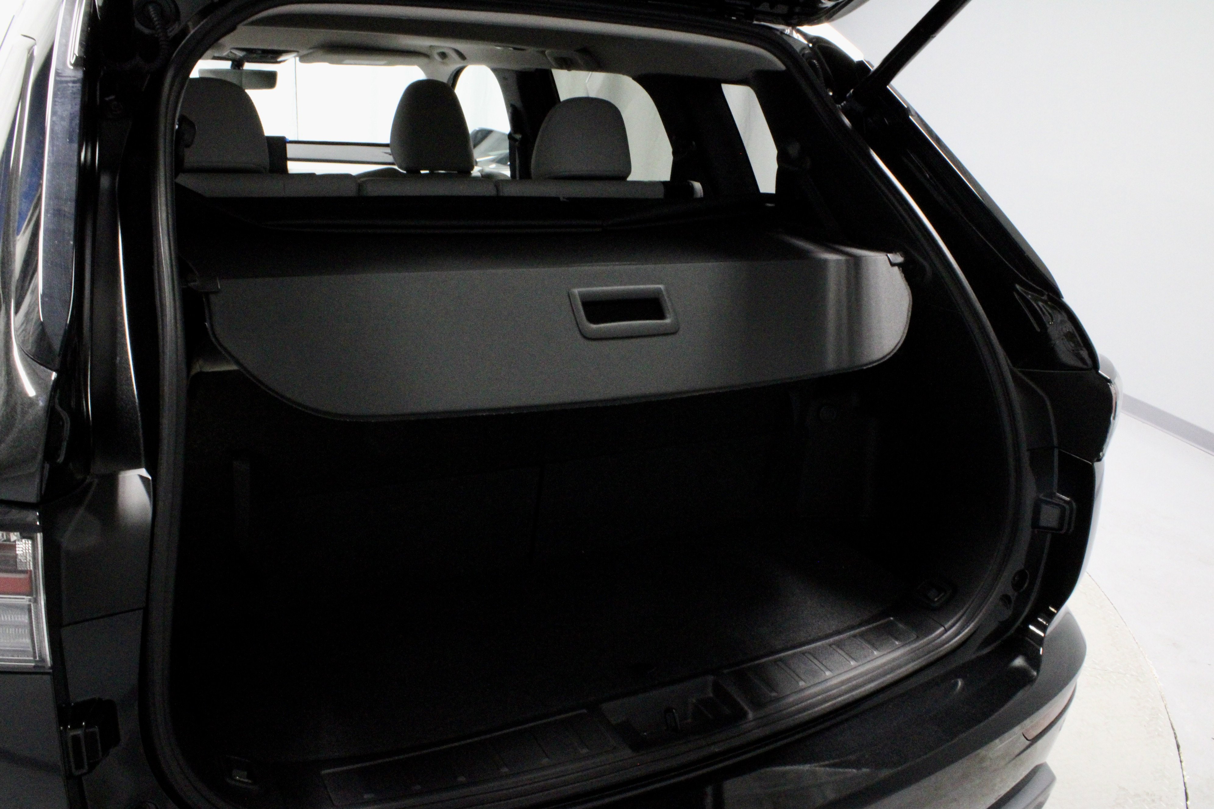 New 2025 Mitsubishi Outlander AWD image 10