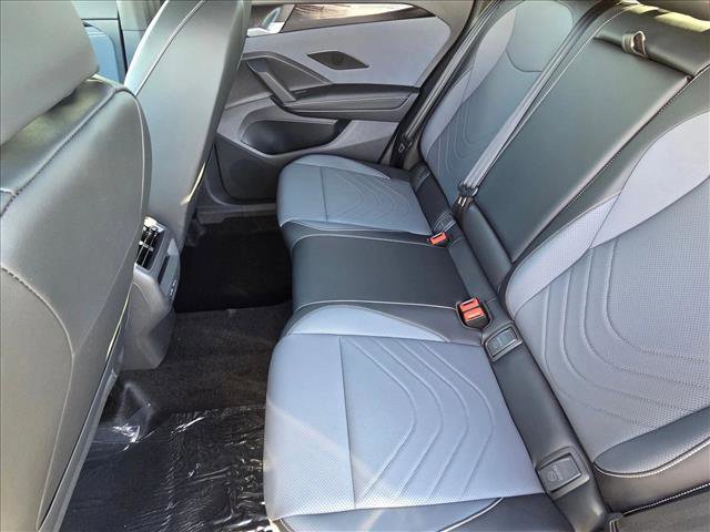 New 2026 Volkswagen Tiguan SE R-Line image 15