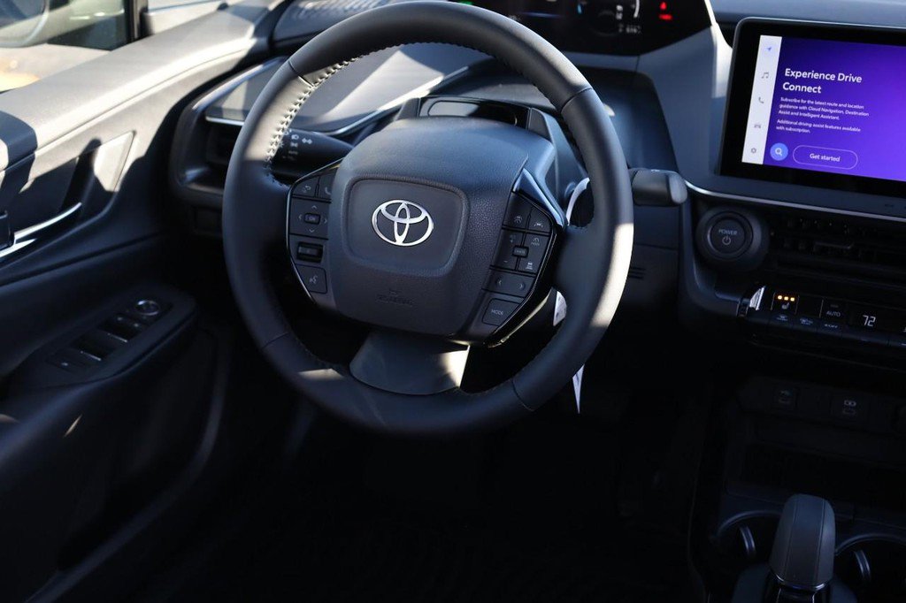 New 2026 Toyota Prius Plug-In Hybrid image 24