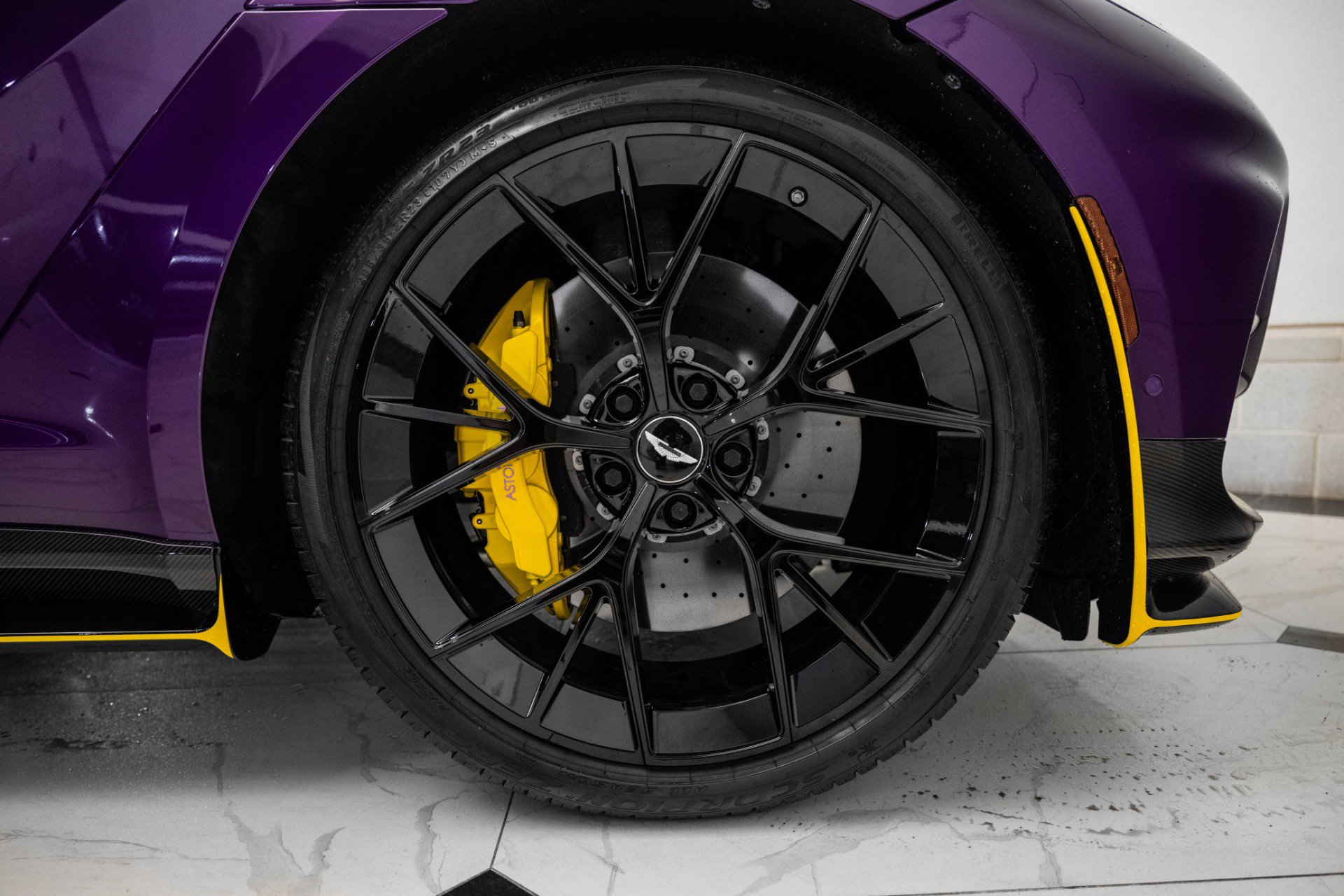 Used 2024 Aston Martin DBX 707 image 46