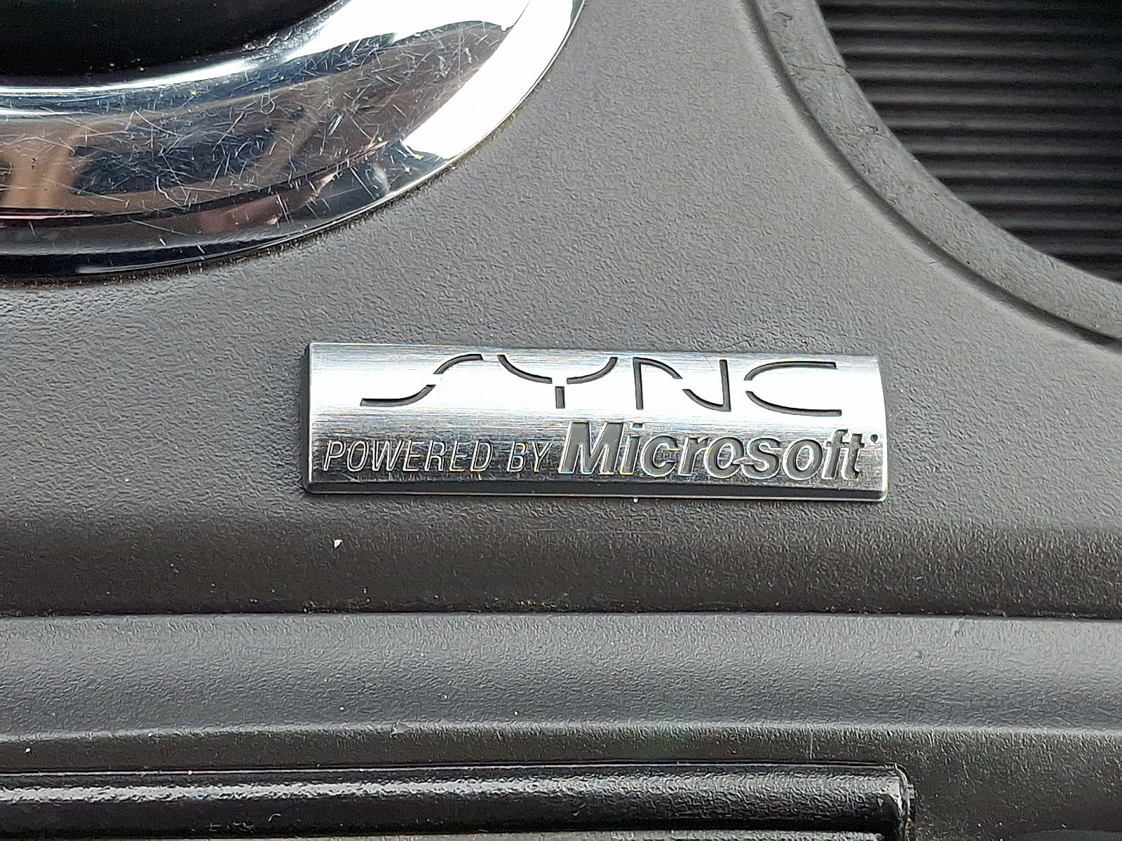 Used 2010 Ford Explorer Sport Trac Limited AWD/4WD image 26