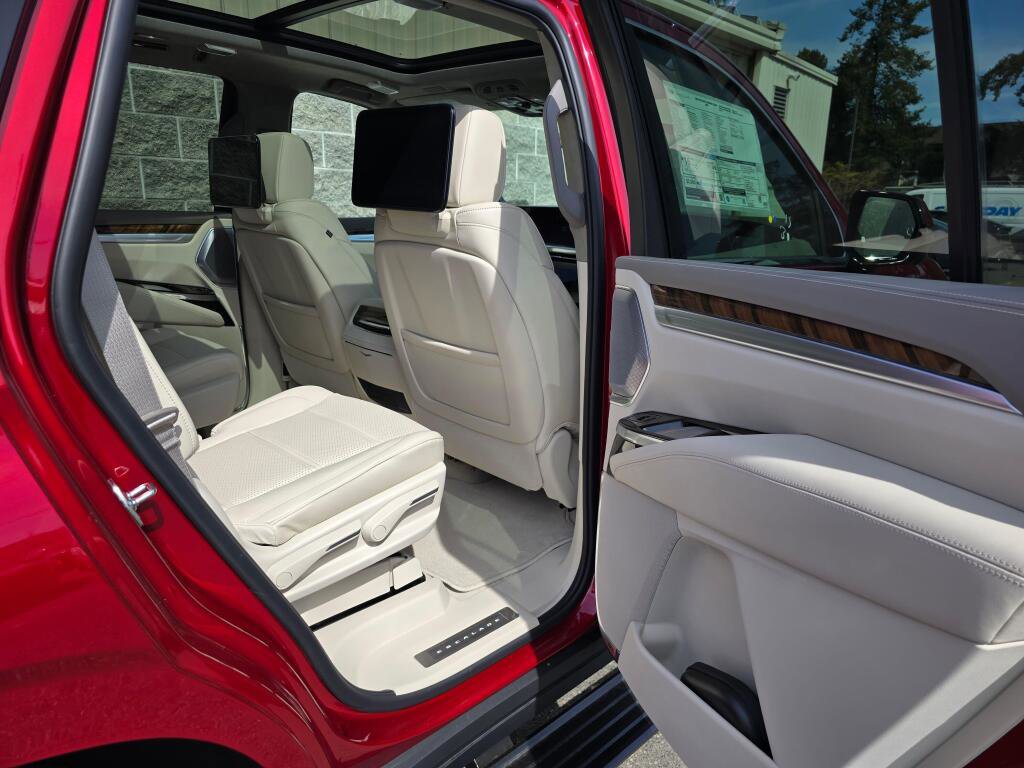 New 2026 Cadillac Escalade Platinum Luxury image 22