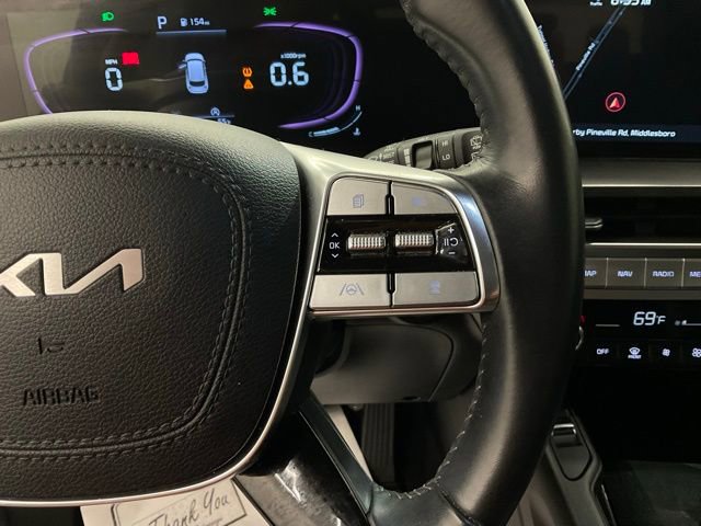 Used 2024 Kia Telluride S w/ S Sunroof Package FWD image 13