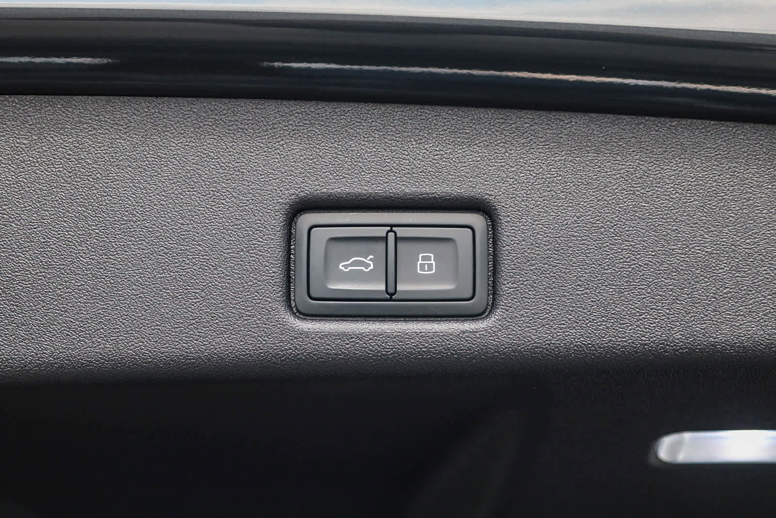 New 2025 Audi Q5 Premium image 41