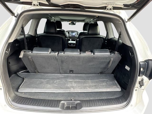 Used 2019 Toyota Highlander Limited Platinum image 29