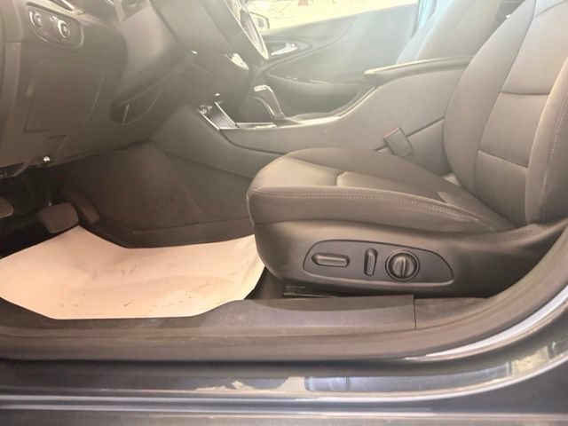 Used 2020 Chevrolet Malibu RS w/ LPO, Convenience Package 1 FWD image 8