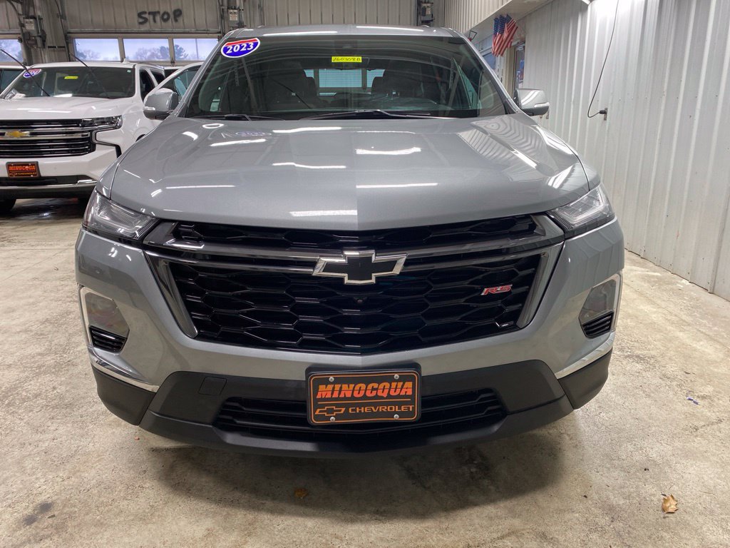 Used 2023 Chevrolet Traverse RS w/ LPO, Floor Liner Package AWD/4WD image 4