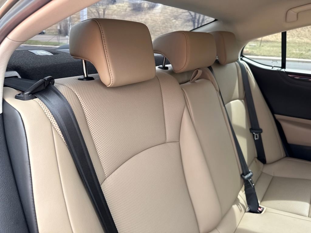 Used 2020 Lexus ES 350 w/ Premium Package image 23