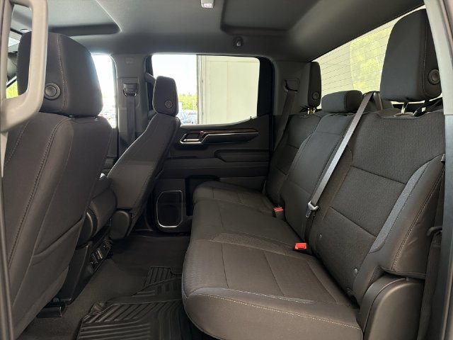 Certified 2024 Chevrolet Silverado 1500 LT AWD/4WD image 17