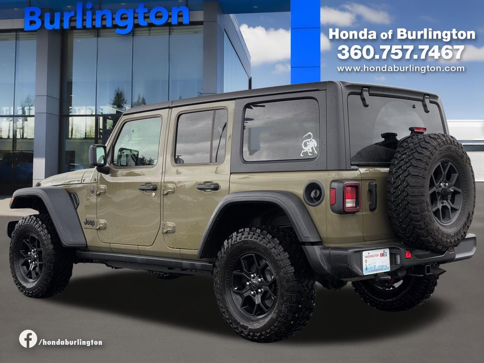 Used 2025 Jeep Wrangler Willys image 4