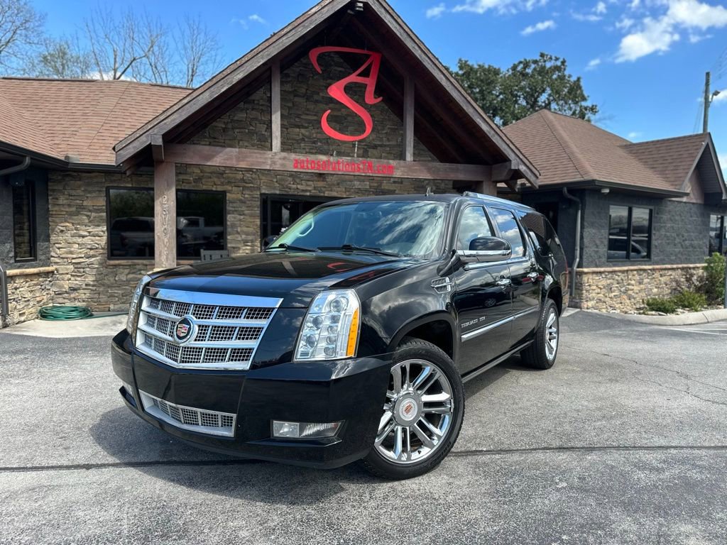 Used 2014 Cadillac Escalade ESV Platinum AWD/4WD image 1