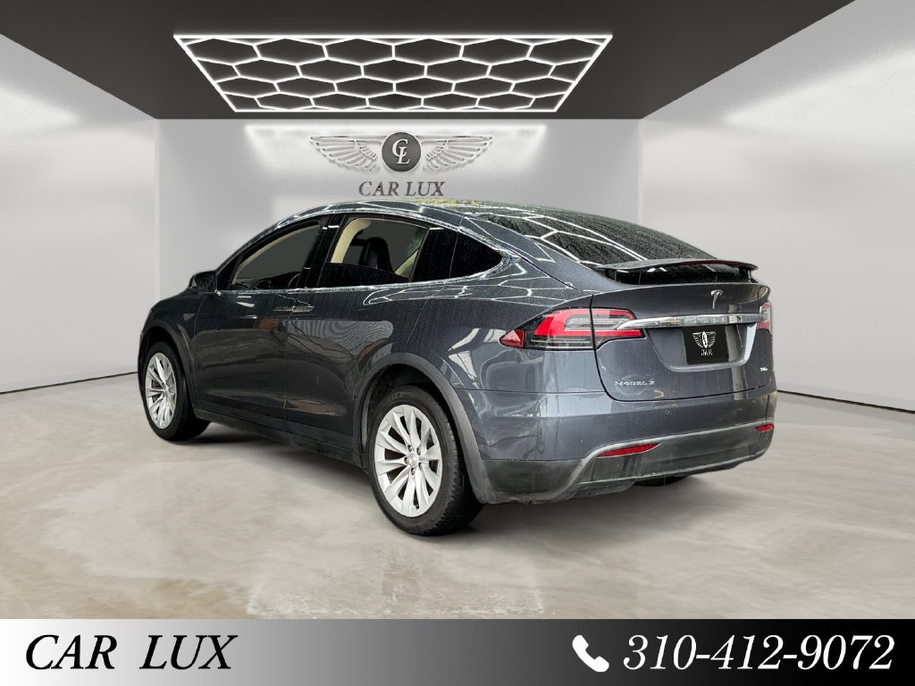 Used 2016 Tesla Model X 90D AWD/4WD image 3