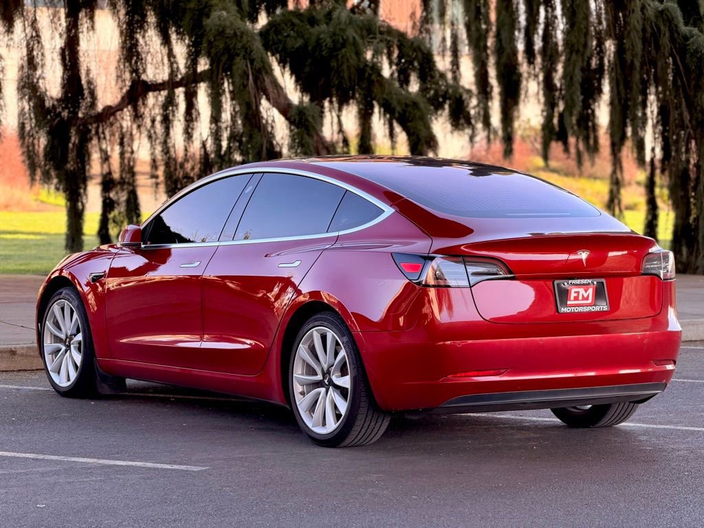 Used 2018 Tesla Model 3 Long Range image 5