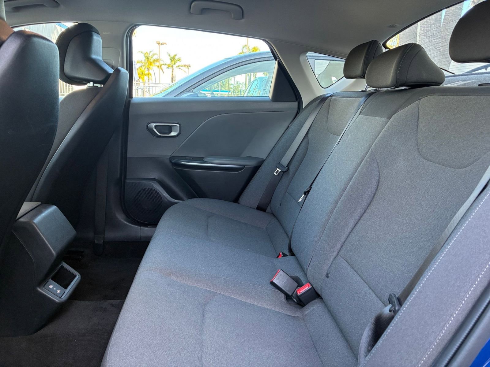 Used 2025 Kia K4 LXS image 24