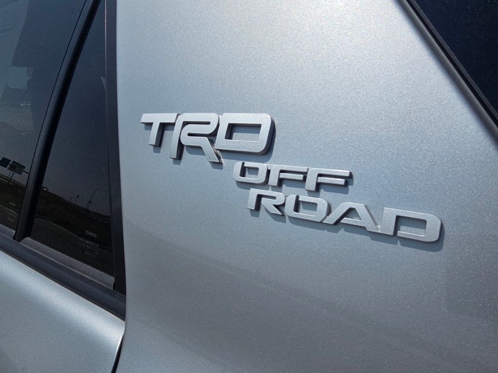 Used 2023 Toyota 4Runner TRD Off-Road Premium AWD/4WD image 12