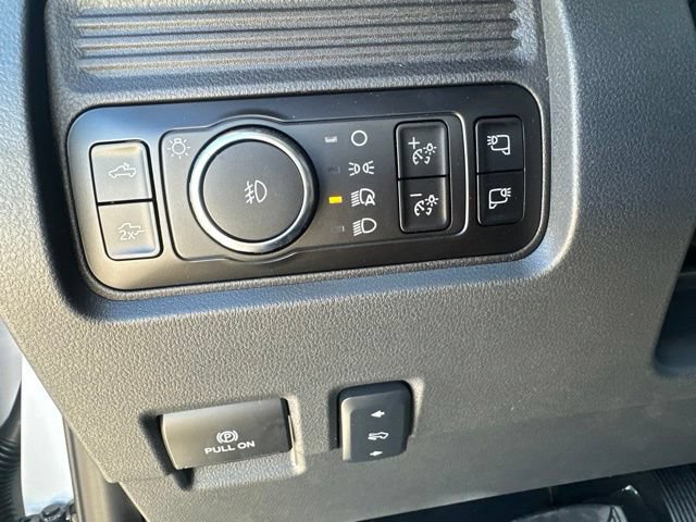 New 2026 Ford F250 Lariat w/ Black Appearance Package AWD/4WD image 24