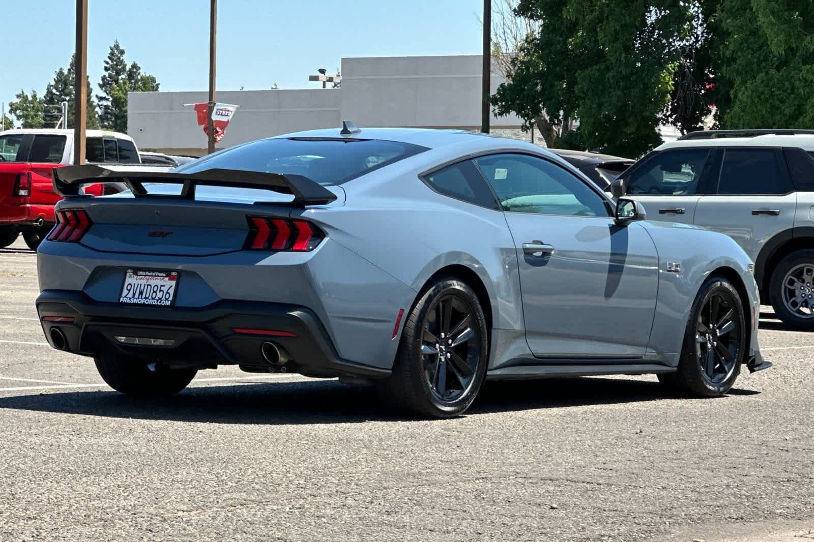Used 2025 Ford Mustang GT RWD image 2