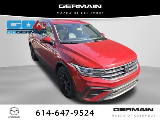 Used 2022 Volkswagen Tiguan SE AWD/4WD image 1