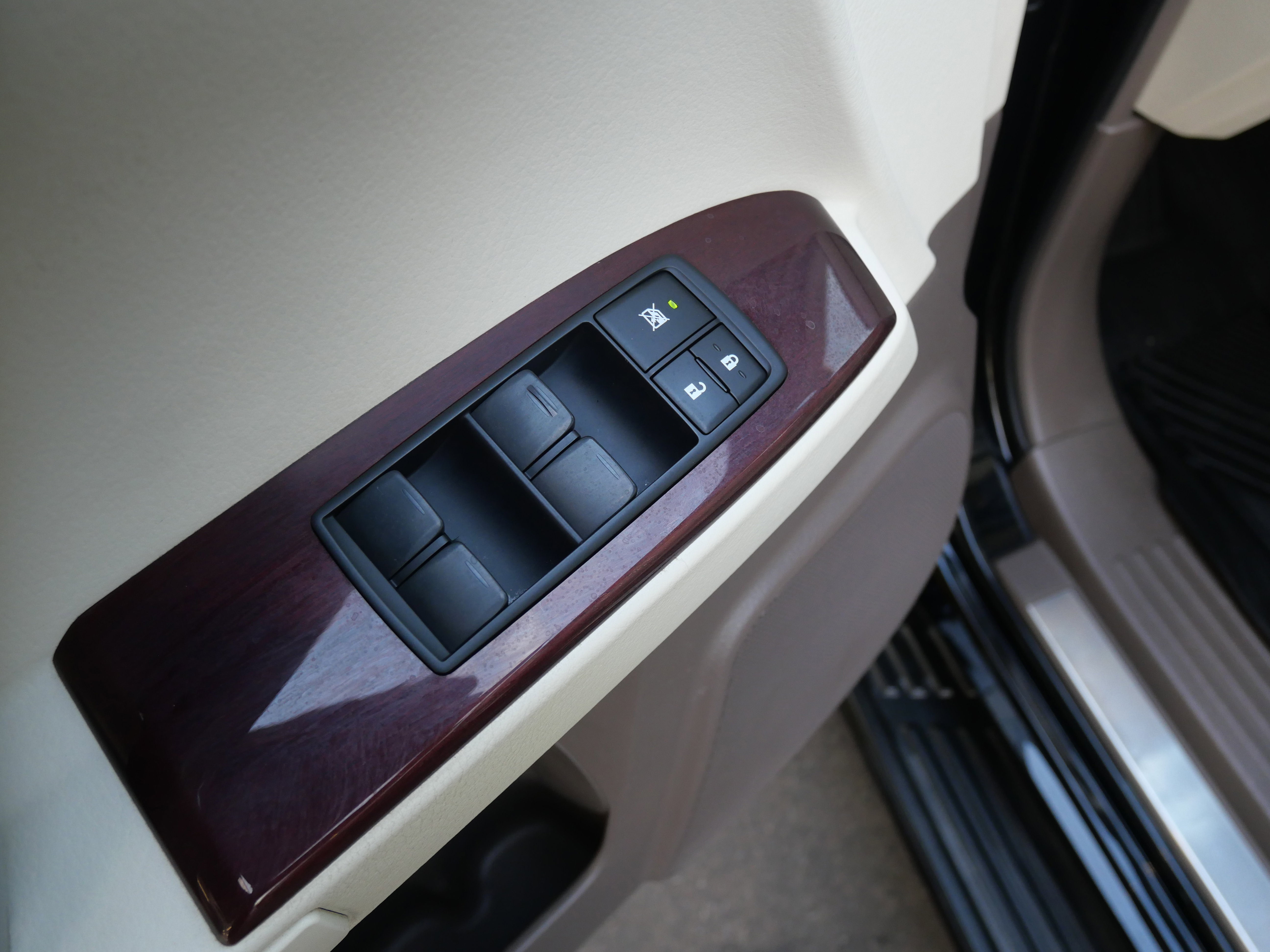 Used 2019 Lexus GX 460 image 18