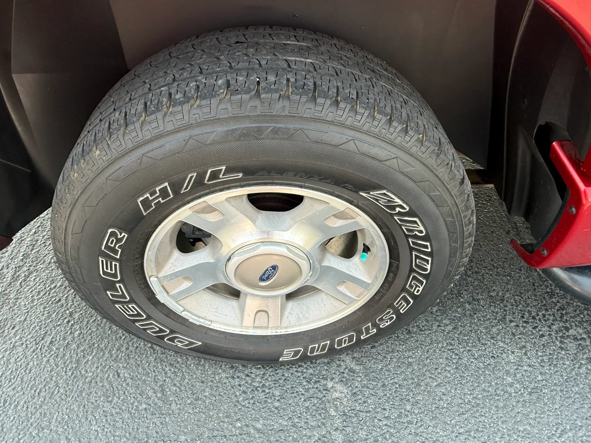 Used 2004 Ford Explorer Sport Trac XLT AWD/4WD image 17