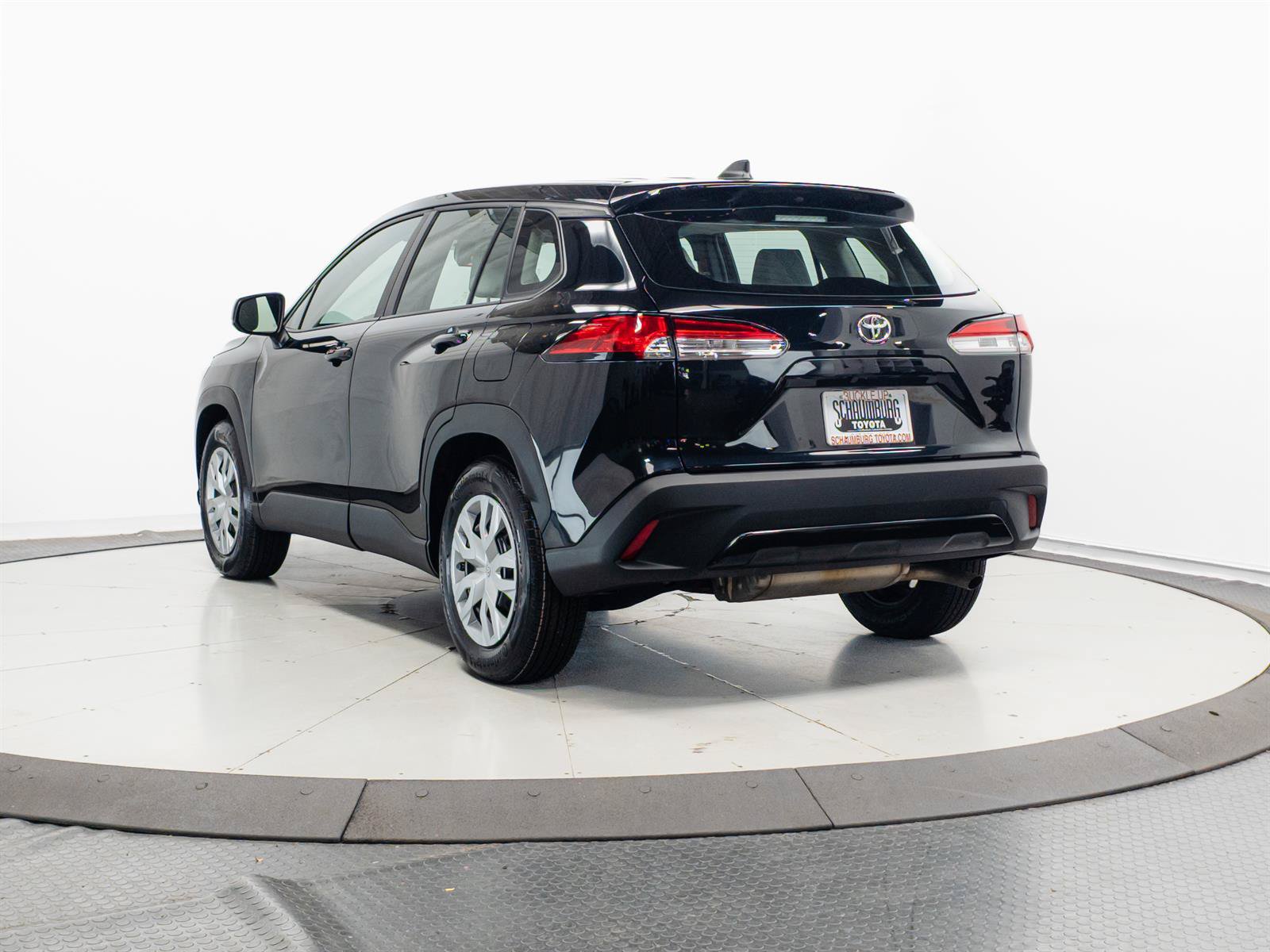 Certified 2023 Toyota Corolla Cross L AWD/4WD image 8