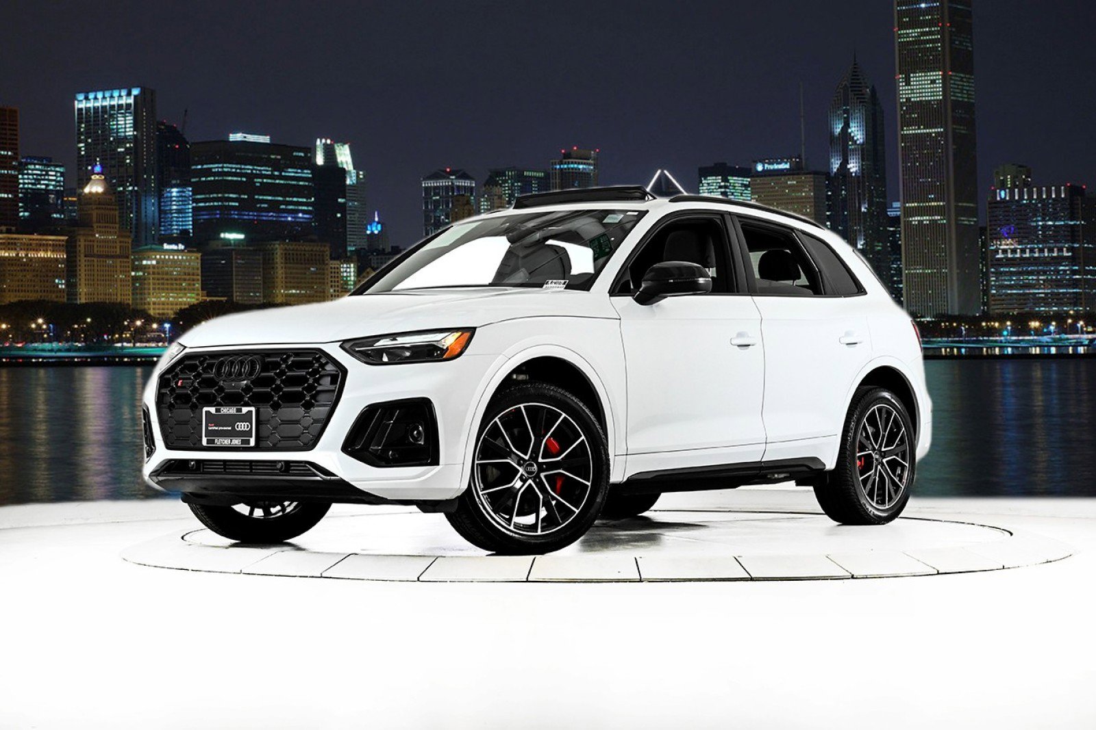 Used 2025 Audi SQ5 Premium Plus w/ Premium Plus Package image 1