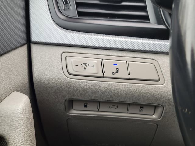 Used 2019 Hyundai Sonata SEL image 12
