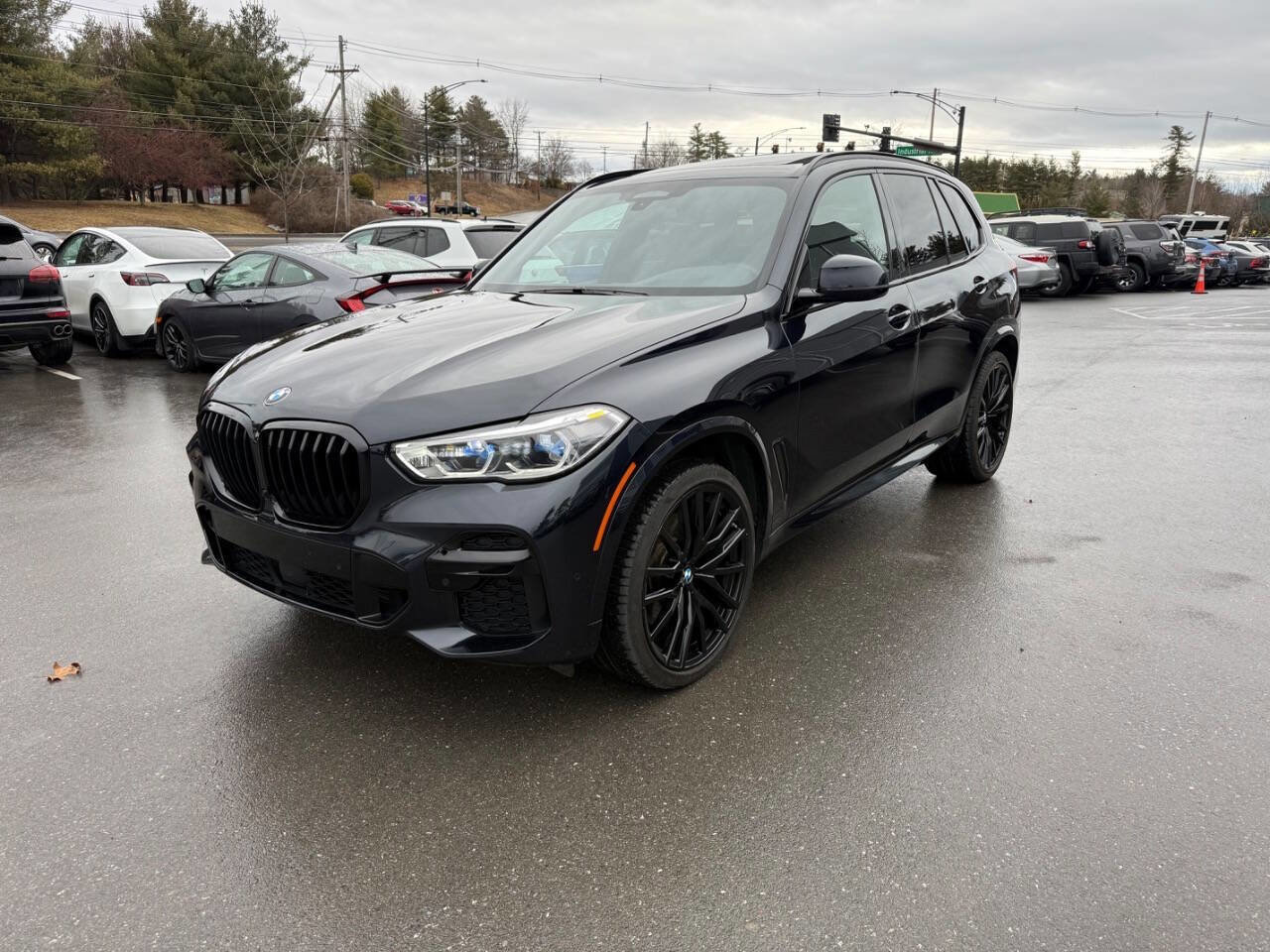 Used 2023 BMW X5 xDrive40i w/ Executive Package image 2