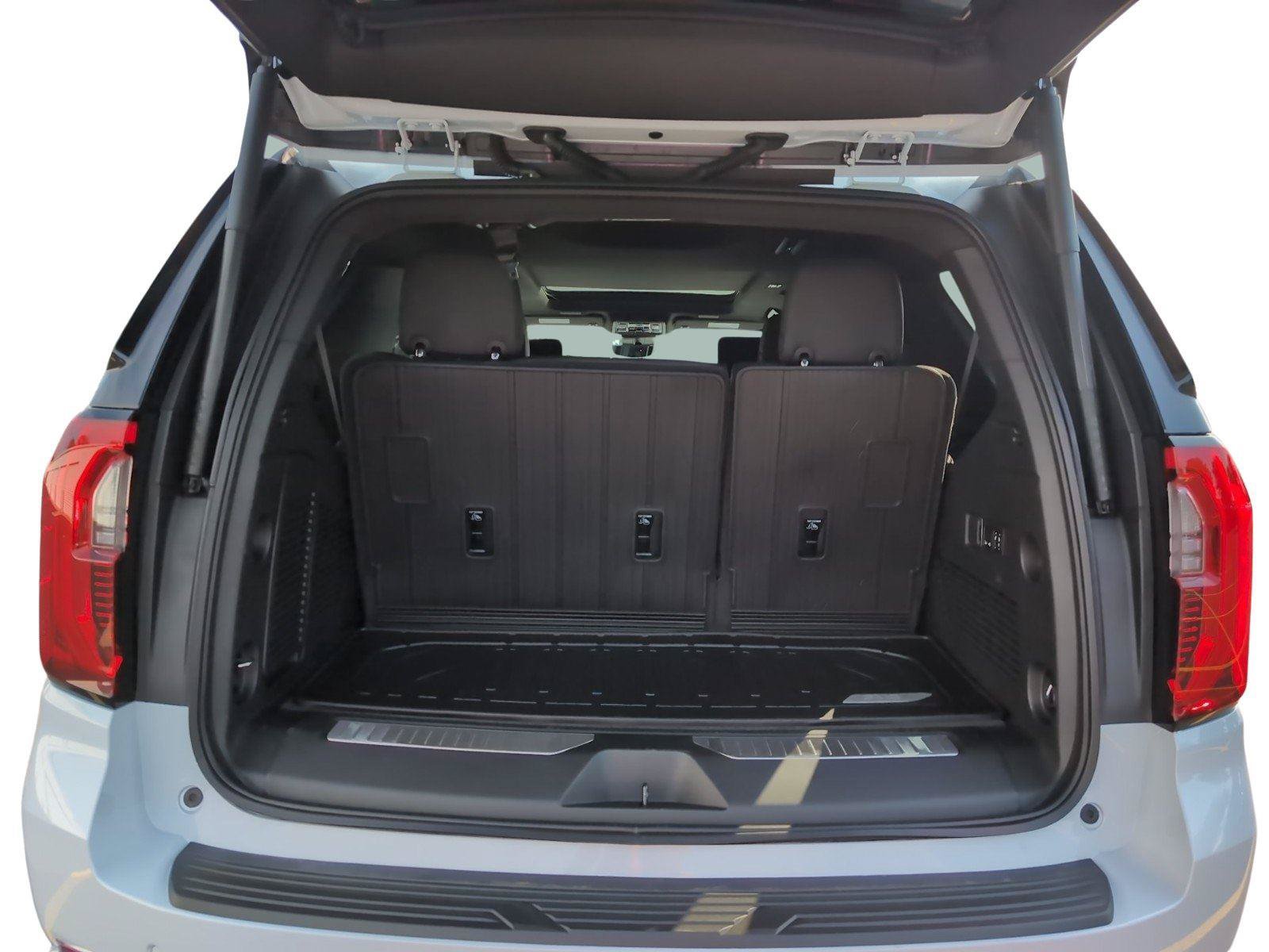 New 2026 GMC Yukon Denali w/ Denali Reserve Package AWD/4WD image 6