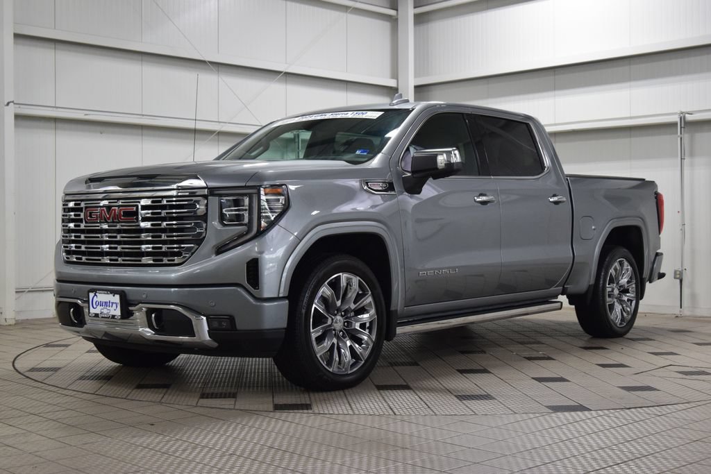 Used 2024 GMC Sierra 1500 Denali AWD/4WD image 3