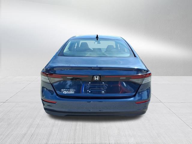 New 2025 Honda Accord SE image 5
