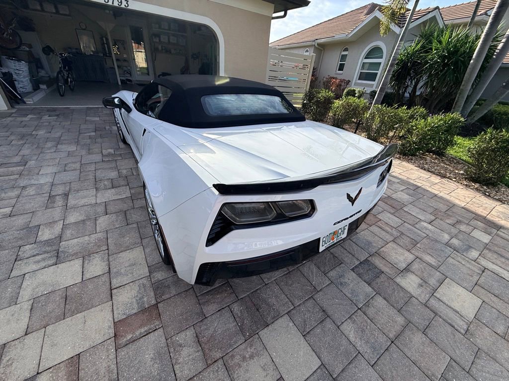 Used 2016 Chevrolet Corvette Z06 w/ 3LZ Preferred Equipment Group image 21