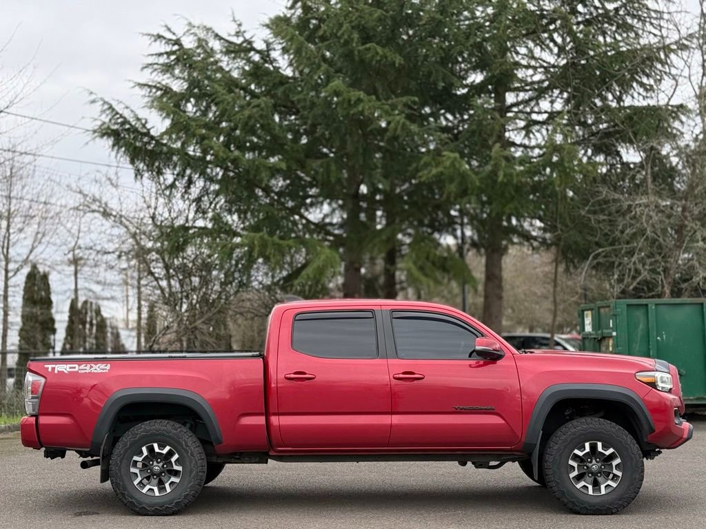 Used 2020 Toyota Tacoma TRD Off-Road w/ TRD Premium Off Road Package image 6