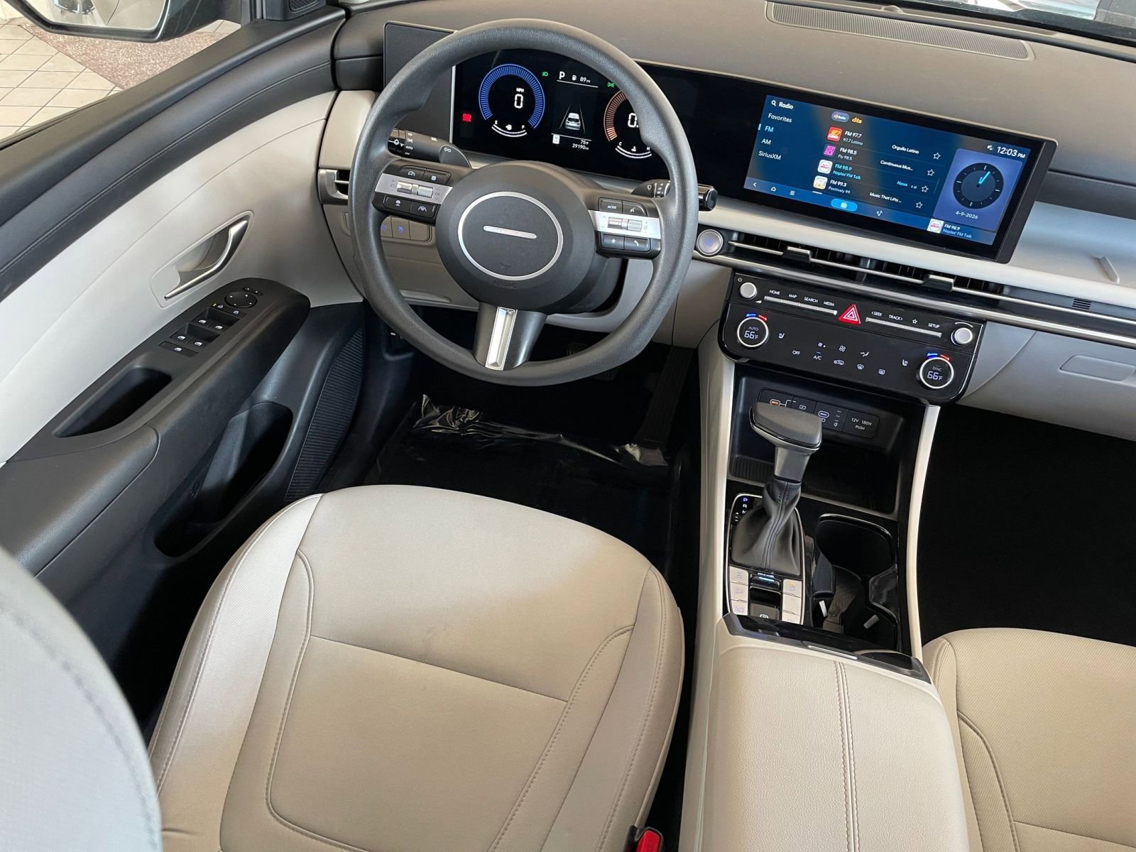 Used 2025 Hyundai Tucson SEL image 34