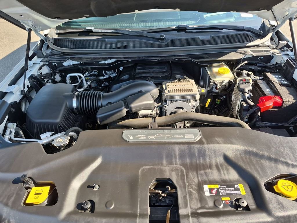Used 2022 Jeep Wagoneer Series III w/ Flexible Seating Group AWD/4WD image 22