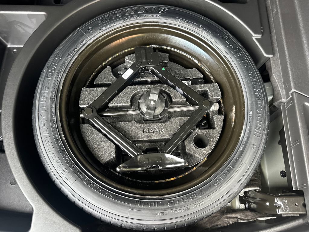 Used 2025 Chevrolet Blazer RS image 39