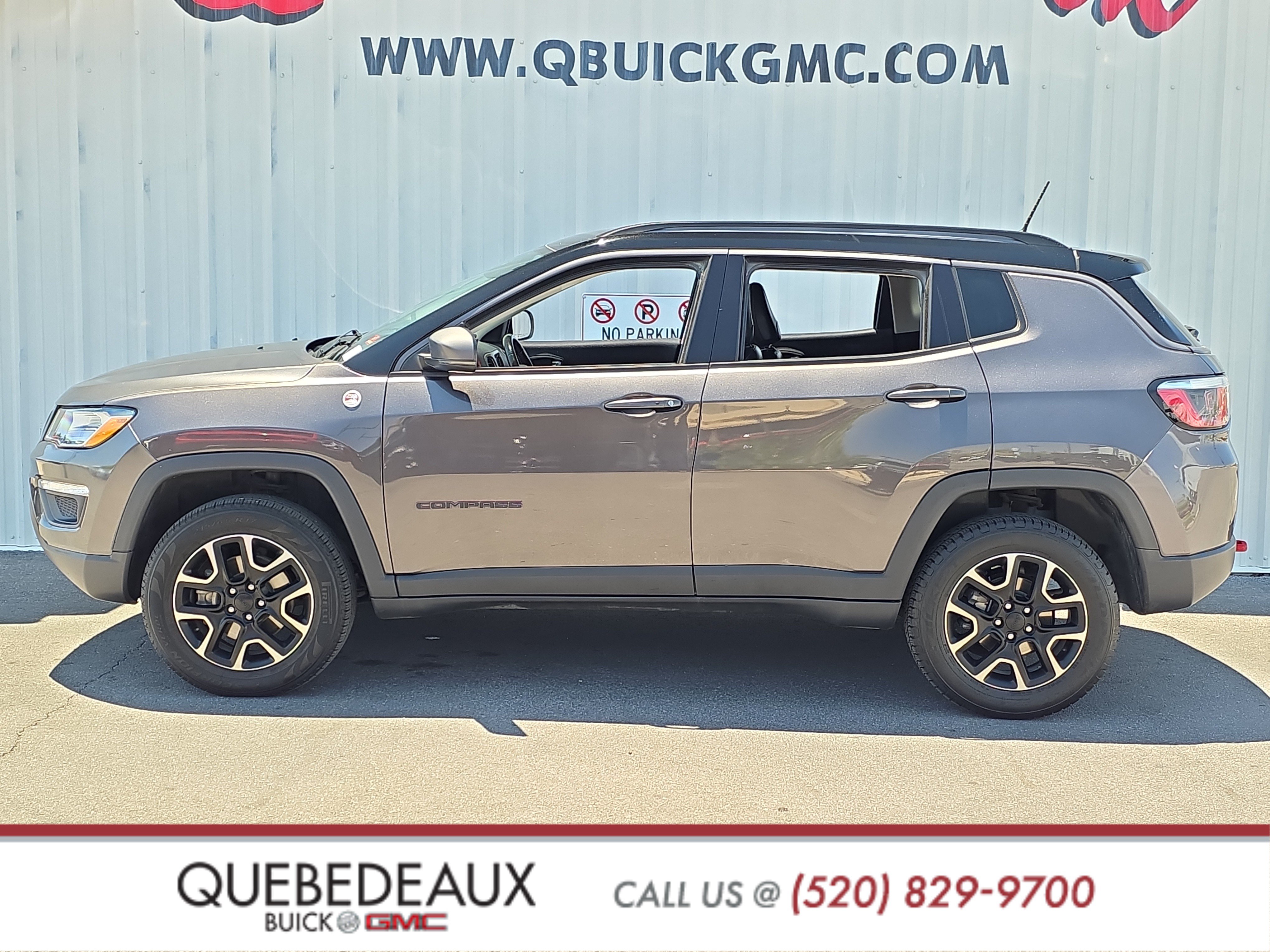 Used 2020 Jeep Compass Trailhawk AWD/4WD image 4
