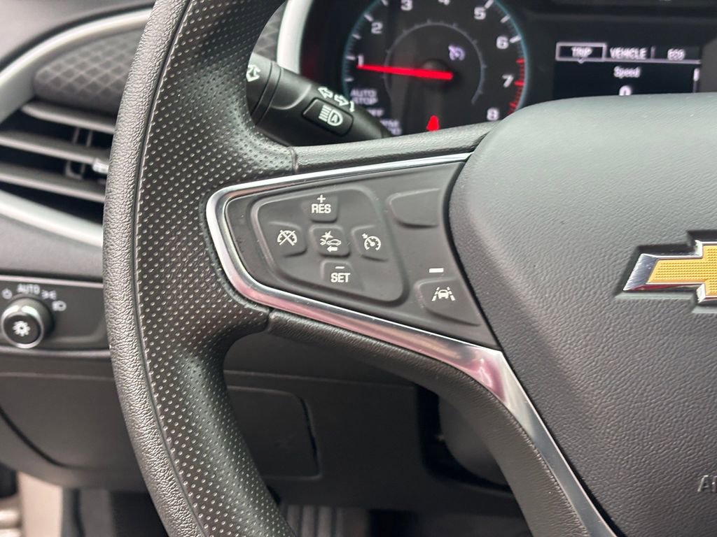 Used 2023 Chevrolet Malibu LT image 17