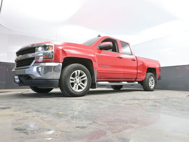 Used 2017 Chevrolet Silverado 1500 LT w/ All Star Edition AWD/4WD image 43