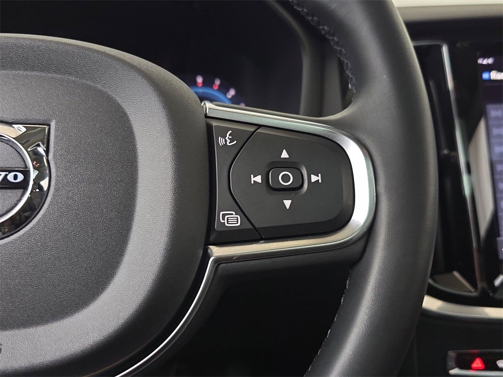 Used 2024 Volvo S60 B5 Core image 20