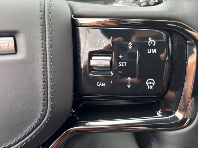 New 2026 Land Rover Range Rover Velar Dynamic SE image 28