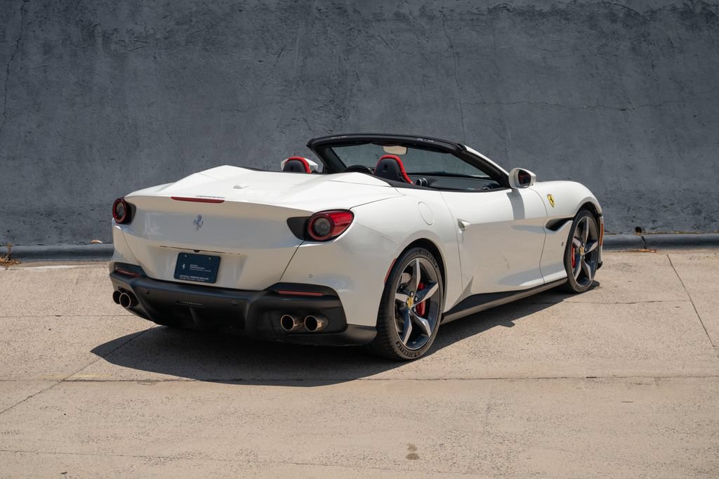Used 2023 Ferrari Portofino M RWD image 8