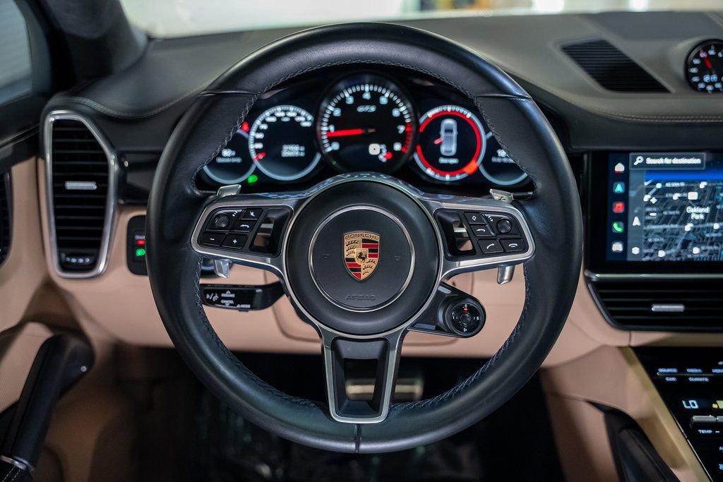Used 2022 Porsche Cayenne GTS image 45