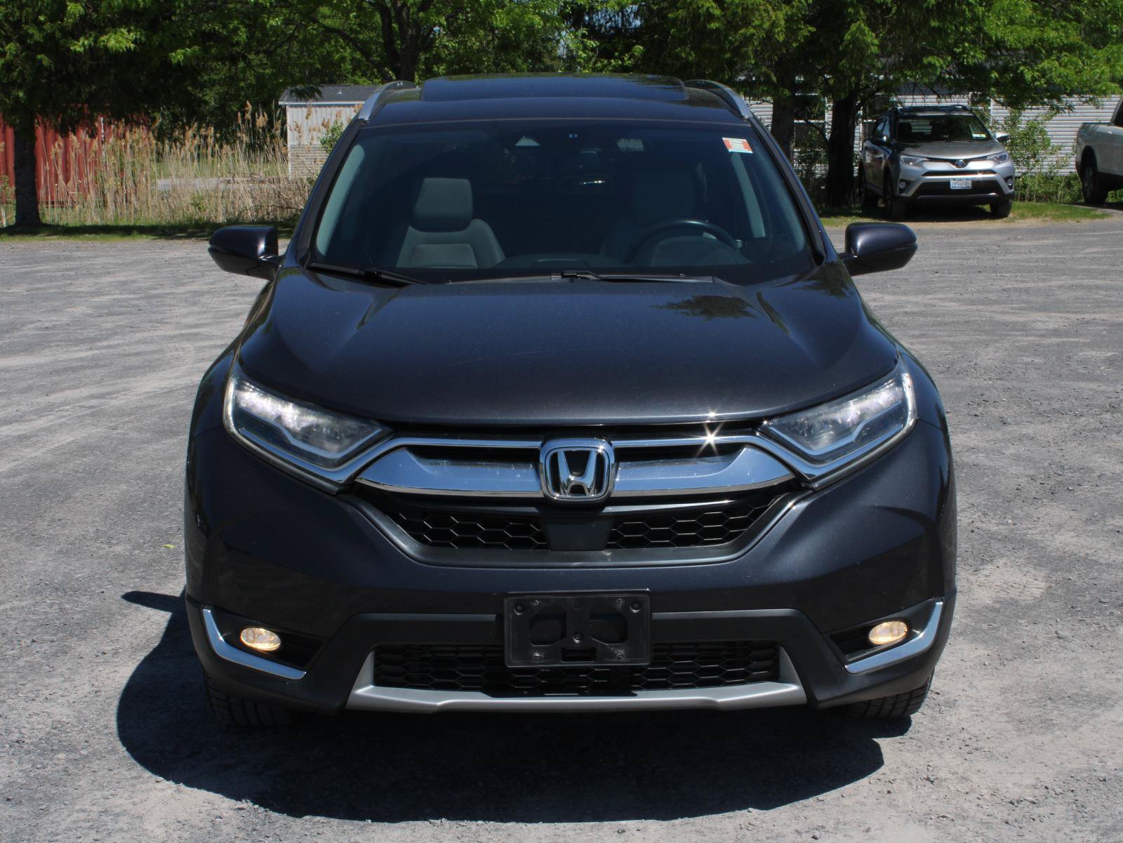 Used 2019 Honda CR-V Touring image 2