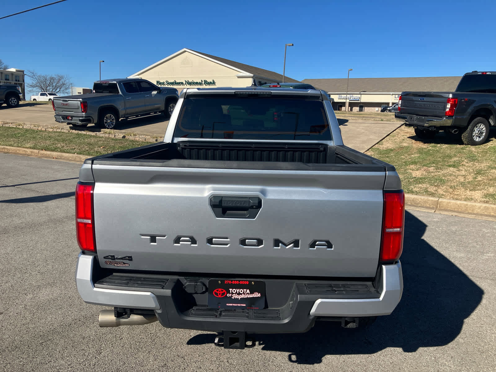 Used 2024 Toyota Tacoma TRD Off-Road image 6