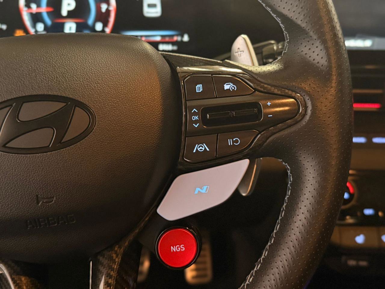 Used 2024 Hyundai Elantra N FWD image 29