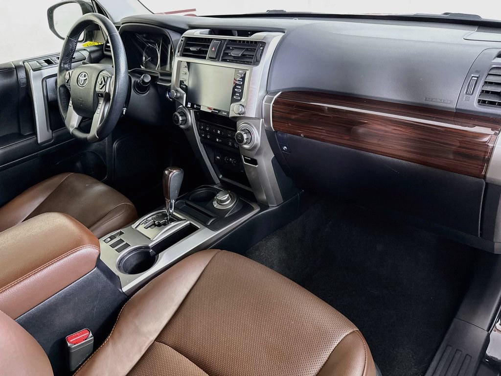 Certified 2024 Toyota 4Runner Limited AWD/4WD image 33