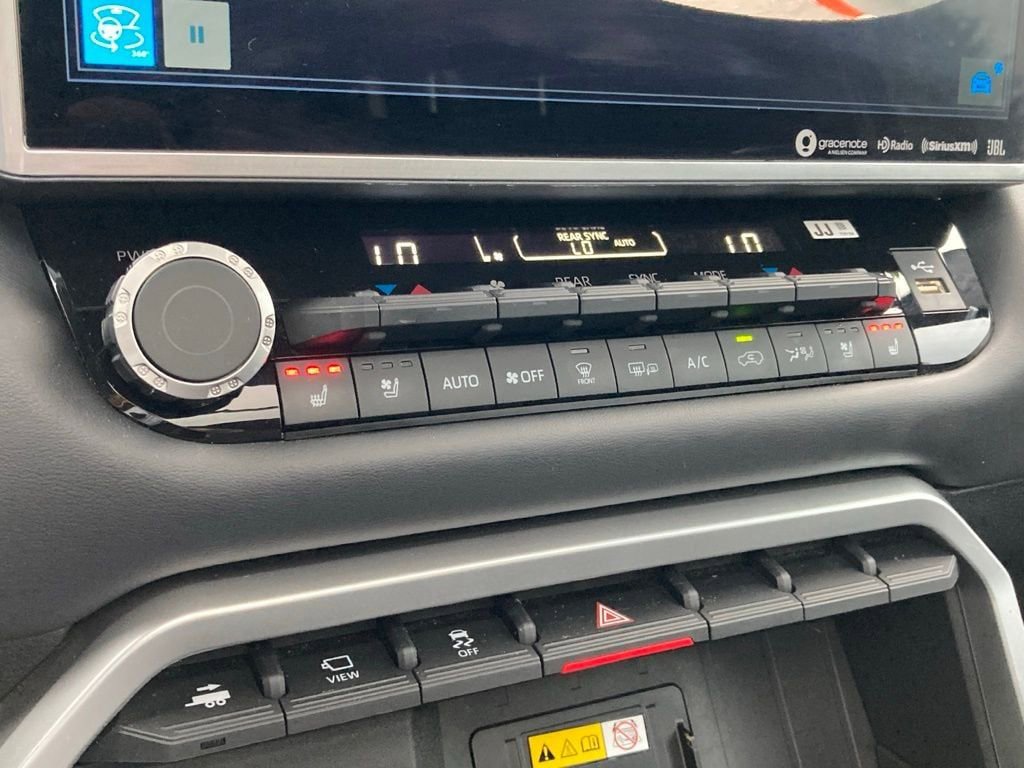 Certified 2023 Toyota Sequoia Platinum image 26