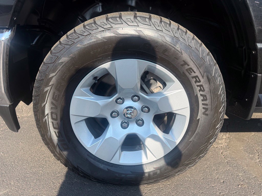 Used 2023 RAM 1500 Big Horn AWD/4WD image 10