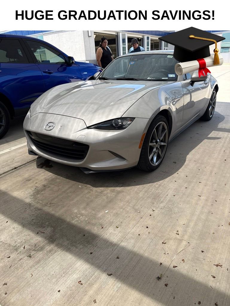 Used 2022 MAZDA MX-5 Miata RF Grand Touring RWD image 1